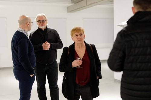 U zbiegu dróg_wernisaż