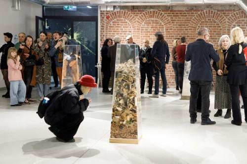 U zbiegu dróg_wernisaż