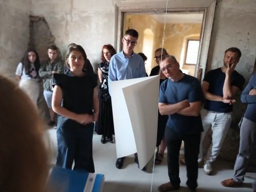 Dowody na OBECNOŚĆ w Pałacu Struga