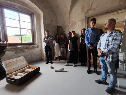 Dowody na OBECNOŚĆ w Pałacu Struga