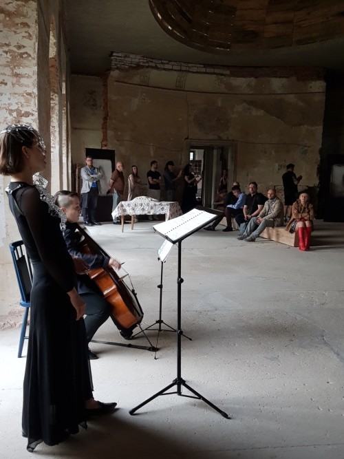 Dowody na OBECNOŚĆ w Pałacu Struga