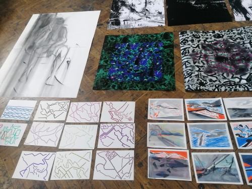 Przegląd z rysunku w pracowni 212