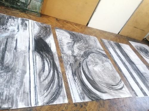 Przegląd z rysunku w pracowni 212