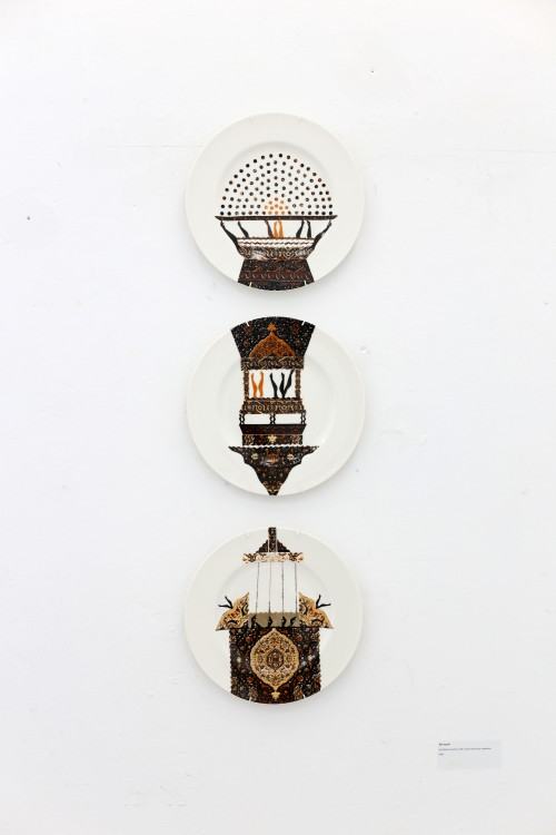 Weronika Surma, Kobieta z talerzem