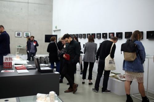 Wernisaż wystawy OPSK w galerii Neon