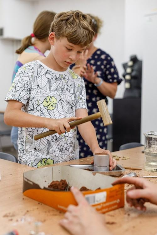 DFN_Deft clay_zdj. K. Kouzmitcheva