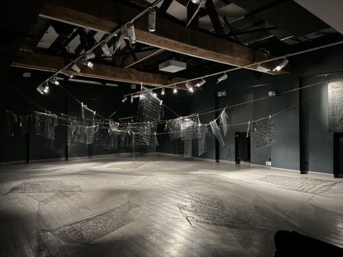 Laura Jammoul, Zawieszeni Laura Jammoul, Zawieszeni