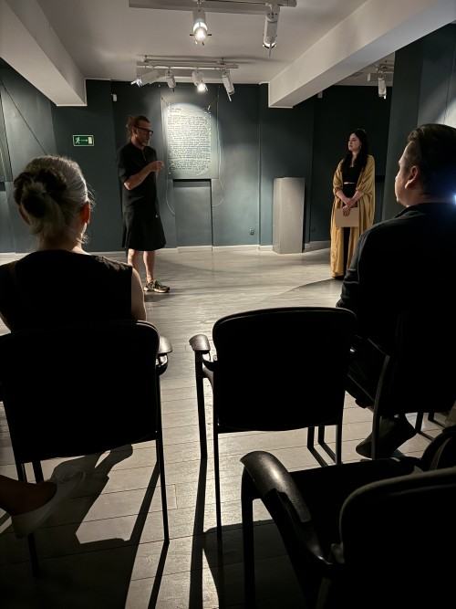 Laura Jammoul, Zawieszeni Laura Jammoul, Zawieszeni