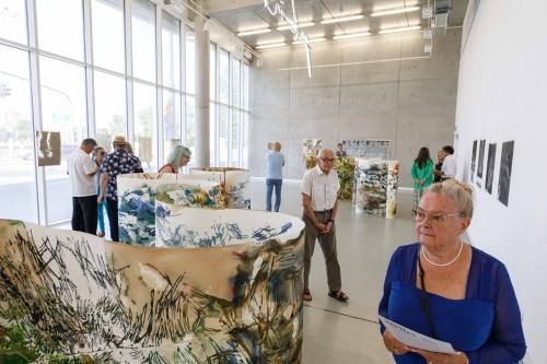 Otwarcie wystawy Świat bez nas w galerii Neon ASP Wrocław