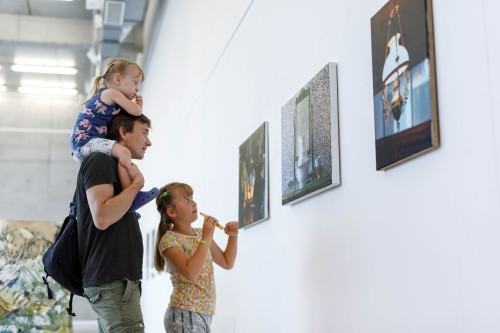 Otwarcie wystawy Świat bez nas w galerii Neon ASP Wrocław