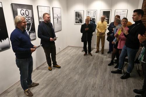 Roland Okon, Vegetarian Calendar