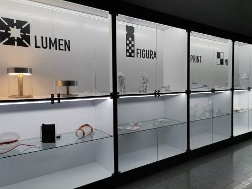 Wystawa Pracowni Projektowania Integrującego Katedry Szkła