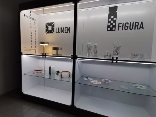 Wystawa Pracowni Projektowania Integrującego Katedry Szkła
