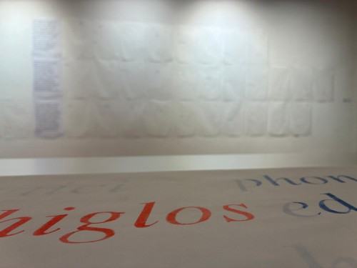 Eugènia Agustí „Soie et Carbone. Papier i Grafit. Pokazać niewidzialne”