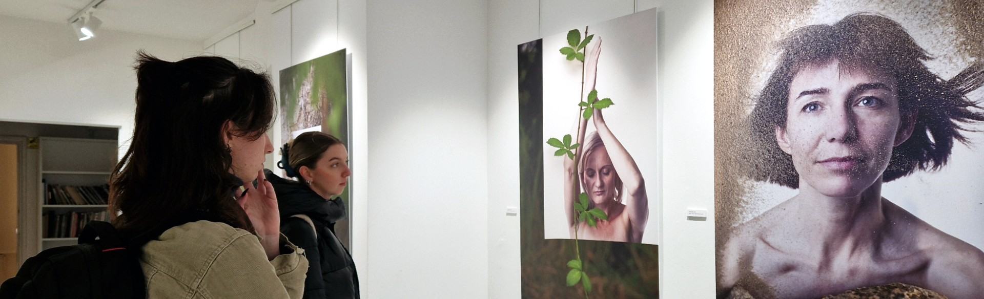 Oprowadzanie po wystawie: O doświadczeniu bezpośrednim i jego braku