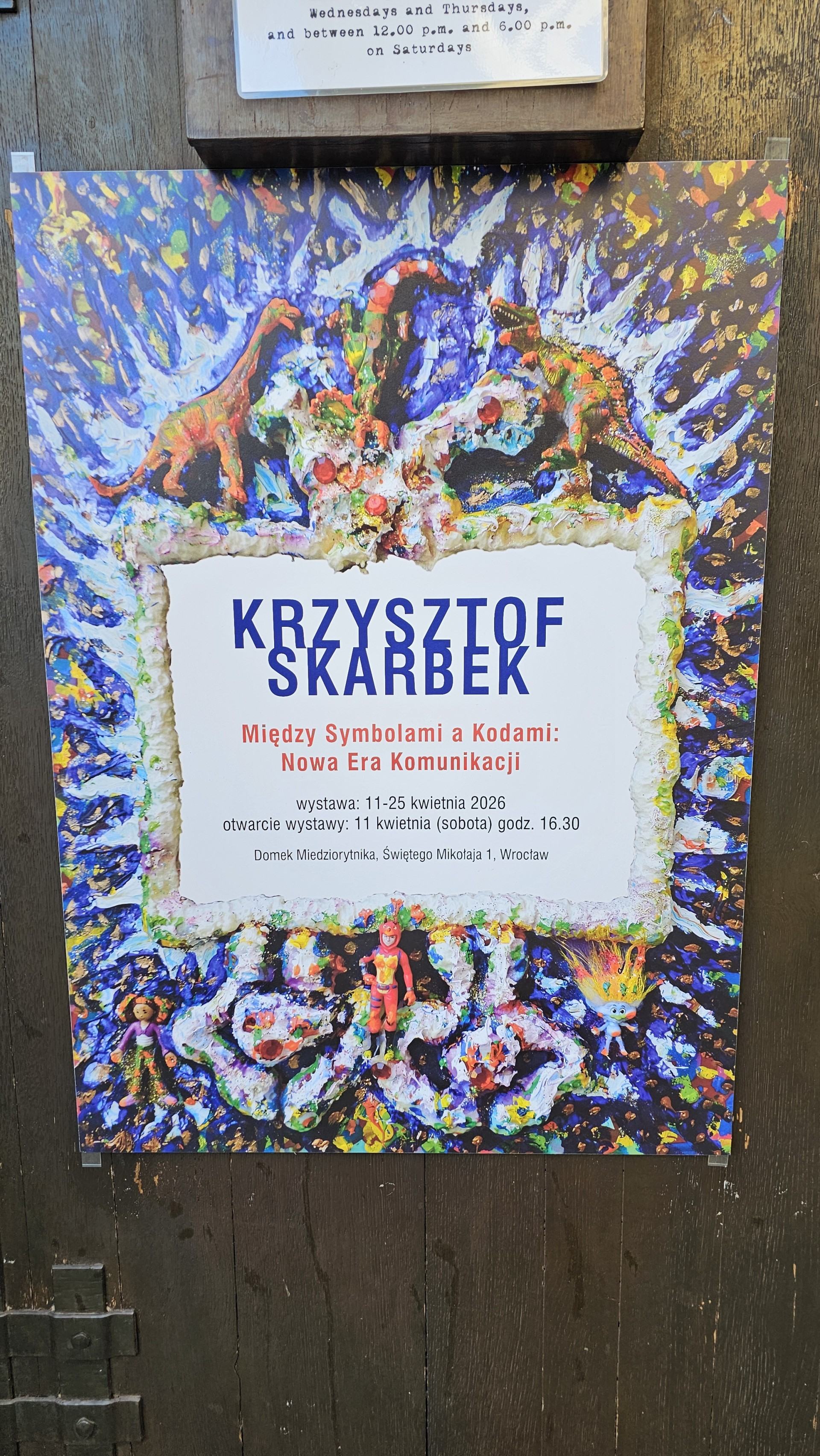 Między symbolami a kodami: nowa era komunikacji